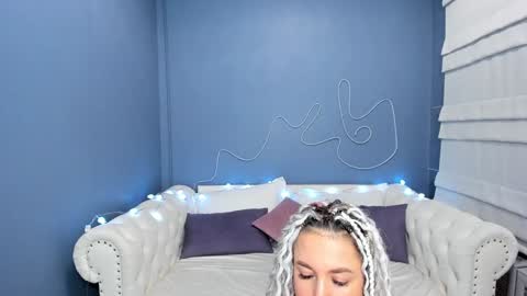 Roxy online show from 01-07-25, 01:17