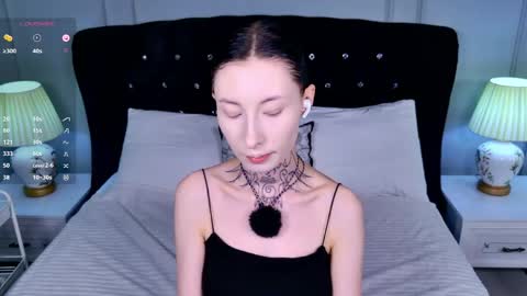 roxanne online show from 05-03-26, 03:45