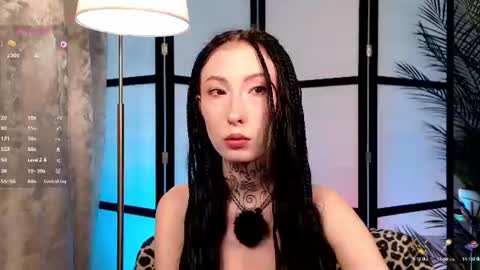 roxanne online show from 06-15-26, 03:31