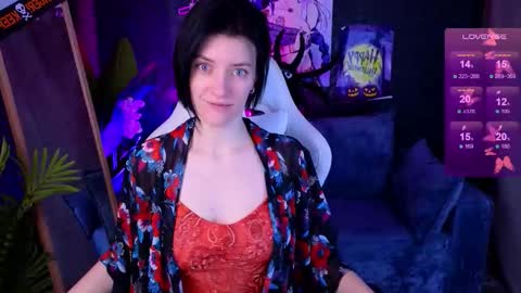 Snapshot of roxy_riot_ chatting on 10-30-25, 01:51 roxy_riot_ online show from 10-30-25, 01:51