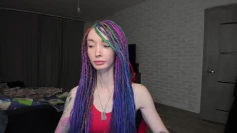 Snapshot of roxy_silver chatting on 12-08-24, 07:00 Roxy online show from 12-08-24, 07:00