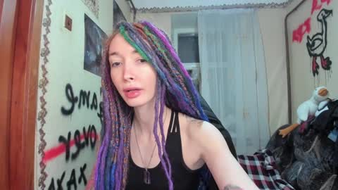 Snapshot of roxy_silver chatting on 02-07-25, 07:06 Roxy online show from 02-07-25, 07:06