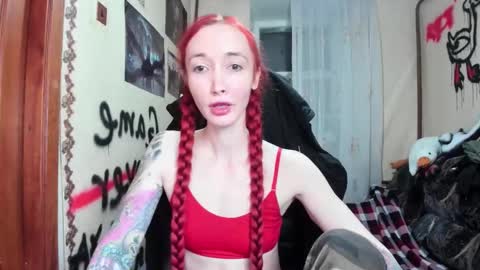 Snapshot of roxy_silver chatting on 03-02-26, 08:48 Roxy online show from 03-02-26, 08:48