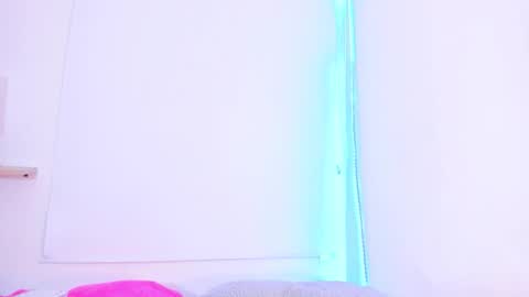 roxy_stone1 online show from 01-09-26, 08:21