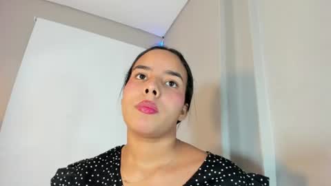 roxy_stone1 online show from 07-21-26, 07:27