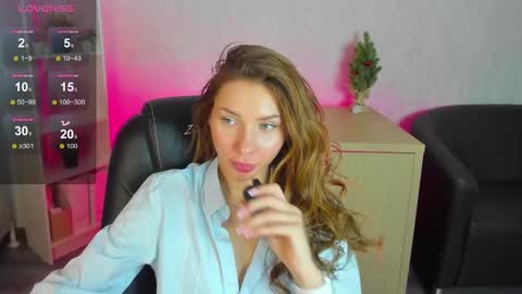 roxy_the_daedevill online show from 12-17-24, 06:24
