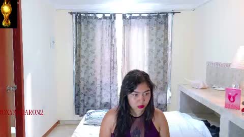 RoxyAron online show from 06-21-26, 01:13