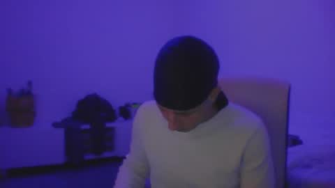 royalpapi12 online show from 04-04-26, 11:46