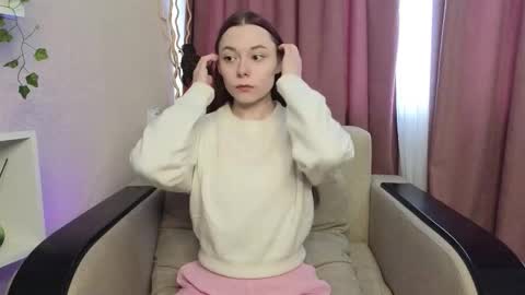 Snapshot of roygeers chatting on 02-07-26, 09:02 Alice online show from 02-07-26, 09:02