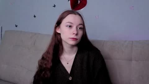 Snapshot of roygeers chatting on 03-30-26, 08:26 Alice online show from 03-30-26, 08:26