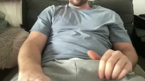 Snapshot of roythegil chatting on 11-28-25, 05:15 roythegil online show from 11-28-25, 05:15