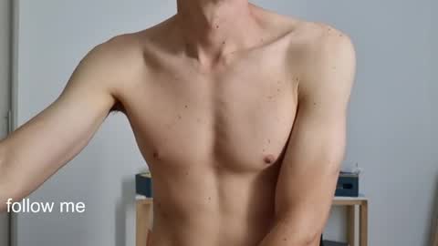 Snapshot of royyourtoy chatting on 03-02-26, 03:30 Roy online show from 03-02-26, 03:30