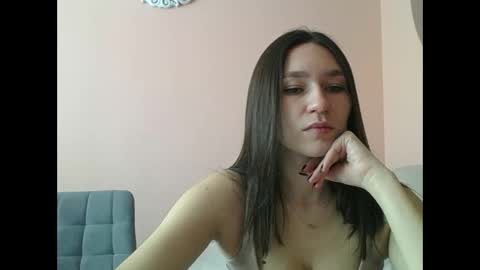 Roza05x online show from 10-20-25, 08:04