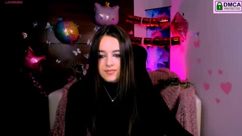 Snapshot of rozmary_ket chatting on 02-24-25, 03:09 Im Rozmary nice to meet you 3 online show from 02-24-25, 03:09