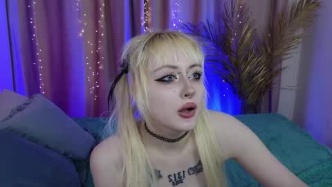Snapshot of rraffaellka chatting on 05-27-26, 09:56 Rraffaellka online show from 05-27-26, 09:56