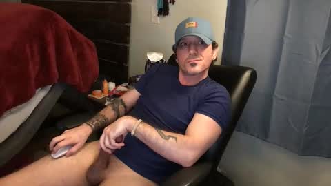 Snapshot of rsdjr1983 chatting on 03-15-26, 04:29 Reed C online show from 03-15-26, 04:29