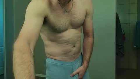 Snapshot of rshaw2891 chatting on 02-12-26, 04:24 rshaw2891 online show from 02-12-26, 04:24