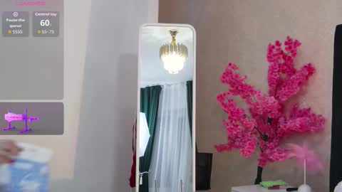 Snapshot of rubbidark chatting on 12-21-25, 07:10 Rubbi online show from 12-21-25, 07:10