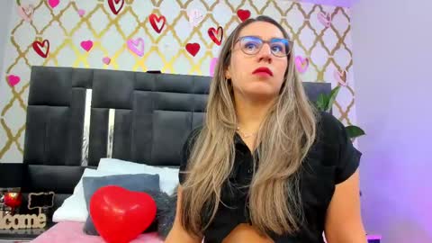 RubbyTaylor online show from 02-11-25, 02:57