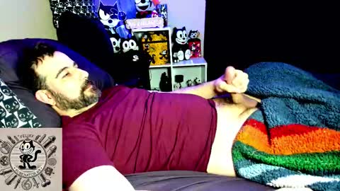 Snapshot of rubenator69 chatting on 03-15-26, 02:56 Ruben online show from 03-15-26, 02:56