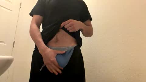 rubenzaragosa09 online show from 05-17-26, 01:03
