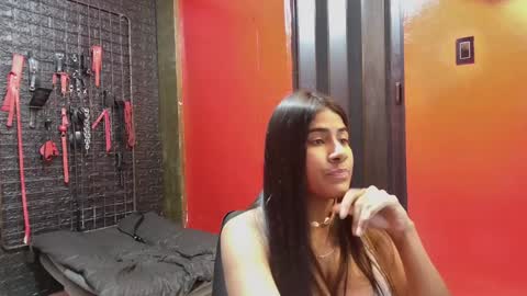 Snapshot of rubi_boobs_ chatting on 12-17-24, 10:11 Rubi online show from 12-17-24, 10:11