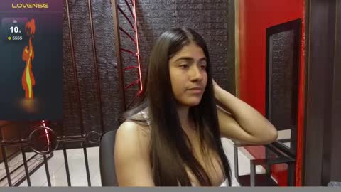 Snapshot of rubi_boobs_ chatting on 02-19-25, 04:44 Rubi online show from 02-19-25, 04:44