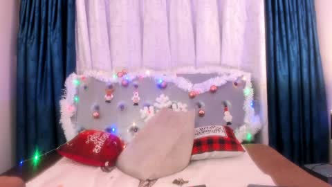 Snapshot of rubi_channel chatting on 12-24-24, 01:16 Channel online show from 12-24-24, 01:16