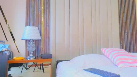 Rubi online show from 03-12-26, 12:00