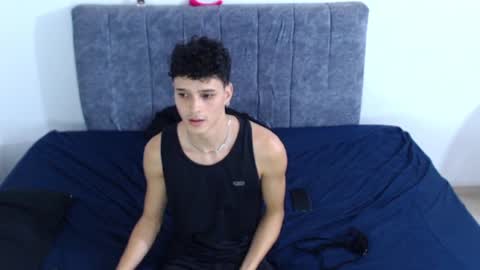 Ruby and Vanie online show from 05-29-26, 11:25