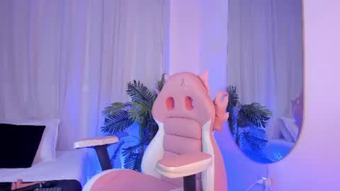 ruby_deluxe6 online show from 07-09-26, 11:47