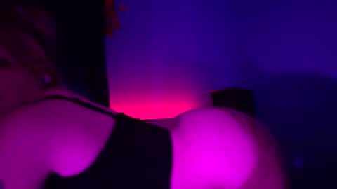 ruby_rogu3 online show from 11-11-25, 03:50