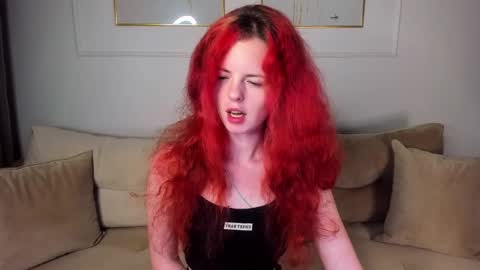 Snapshot of rubyattwood chatting on 03-03-25, 09:26 rubyattwood online show from 03-03-25, 09:26