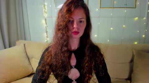 Snapshot of rubyattwood chatting on 11-21-25, 07:07 rubyattwood online show from 11-21-25, 07:07