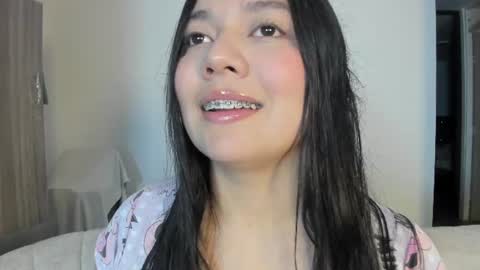 Snapshot of rubyhlowe chatting on 07-07-26, 02:58 RUBY online show from 07-07-26, 02:58
