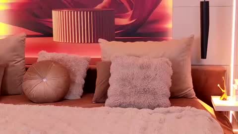 Ruby Luxe online show from 07-22-26, 04:59