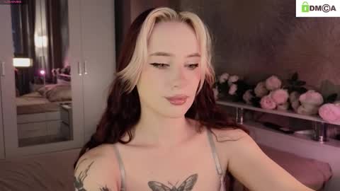 Snapshot of rubymiracles chatting on 09-21-25, 03:08 Your Ruby Miracle online show from 09-21-25, 03:08