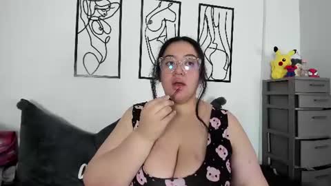 I am  Ruby online show from 06-11-26, 07:23