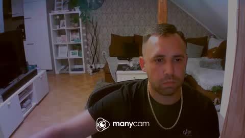 rudeboyyy91 online show from 09-10-25, 07:47