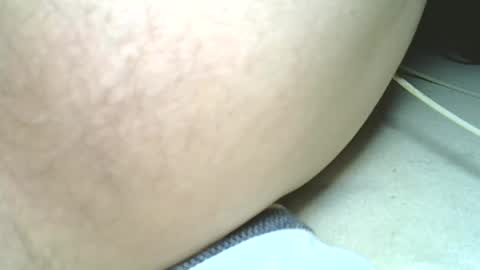 rudisuzzy 1 online show from 06-17-26, 04:59