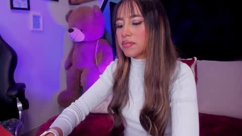 rue_zue online show from 11-23-25, 12:38