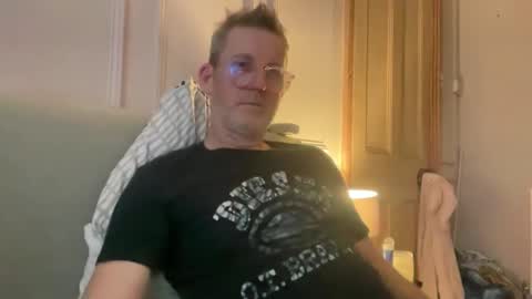 ruedog72 online show from 10-26-25, 10:15