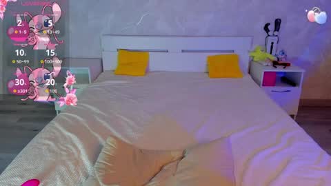 Liya online show from 04-10-26, 01:00