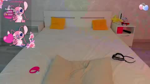 Liya online show from 04-20-26, 12:13