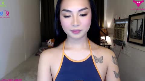 Snapshot of ruesalvartore chatting on 11-17-25, 02:06 its me Sabel online show from 11-17-25, 02:06