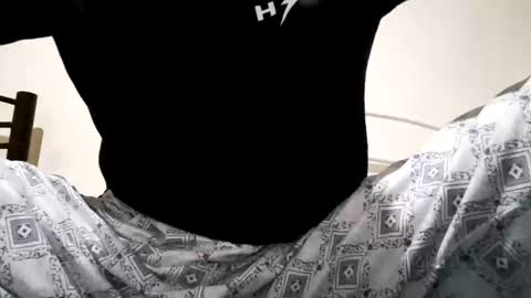 Snapshot of rugoxxx427859 chatting on 09-19-25, 05:09 rugoxxx427859 online show from 09-19-25, 05:09