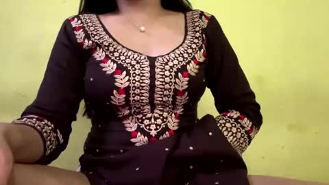 Snapshot of rupali01 chatting on 01-14-26, 05:07 Rupali online show from 01-14-26, 05:07