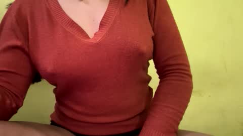 Snapshot of rupali01 chatting on 01-18-26, 05:22 Rupali online show from 01-18-26, 05:22