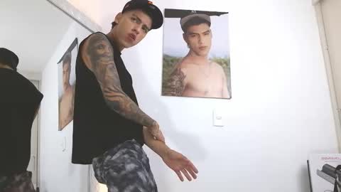 Snapshot of russell_adams_ chatting on 02-25-26, 03:38 R U S S E L L online show from 02-25-26, 03:38