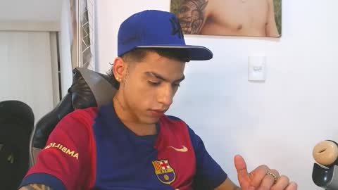 Snapshot of russell_adams_ chatting on 02-27-26, 11:27 R U S S E L L online show from 02-27-26, 11:27